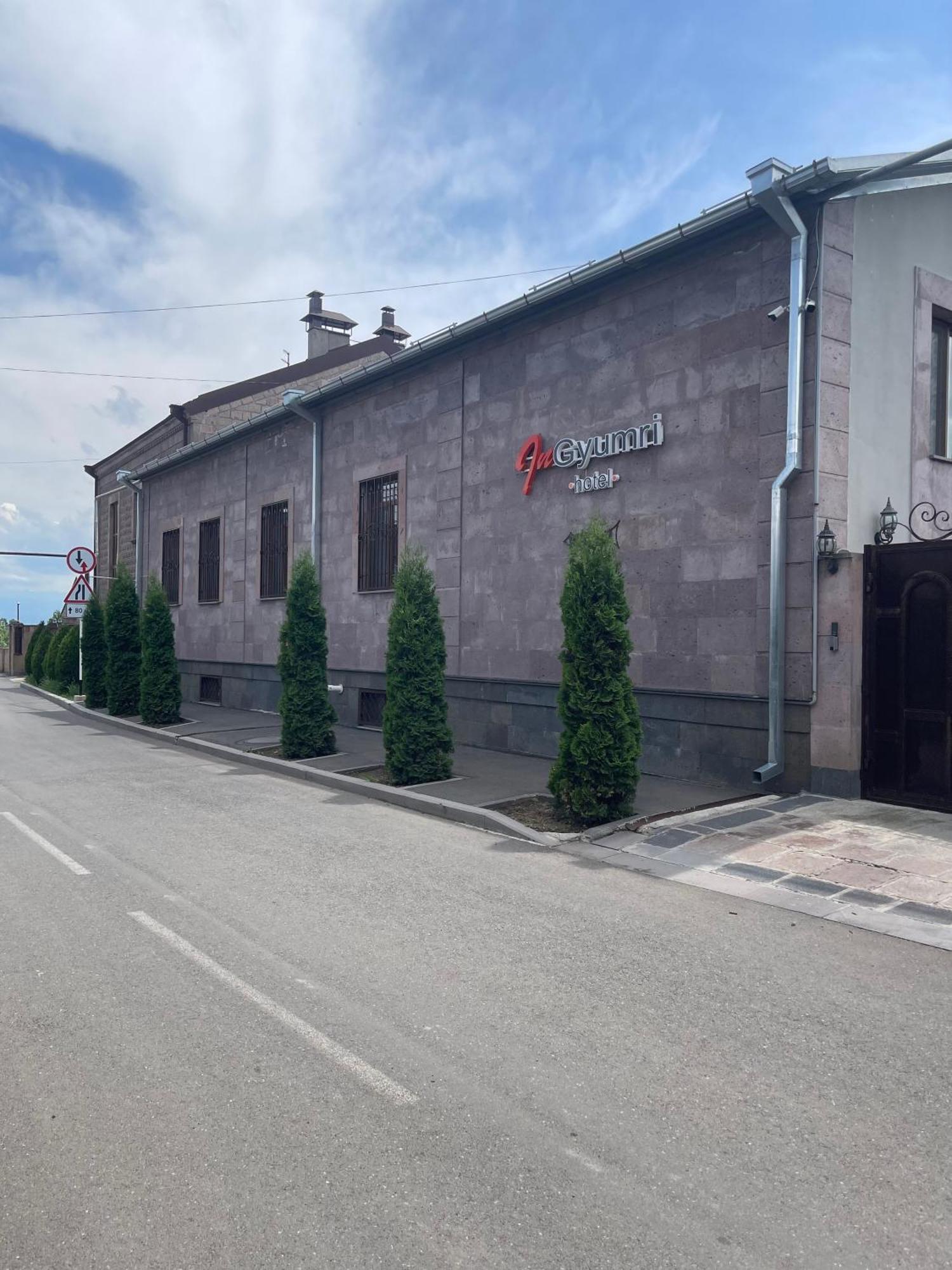 In Gyumri Hotell Exteriör bild